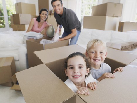 Professional movers packing items in Manandvan Belgravia