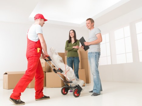Planning and organization for a successful home move